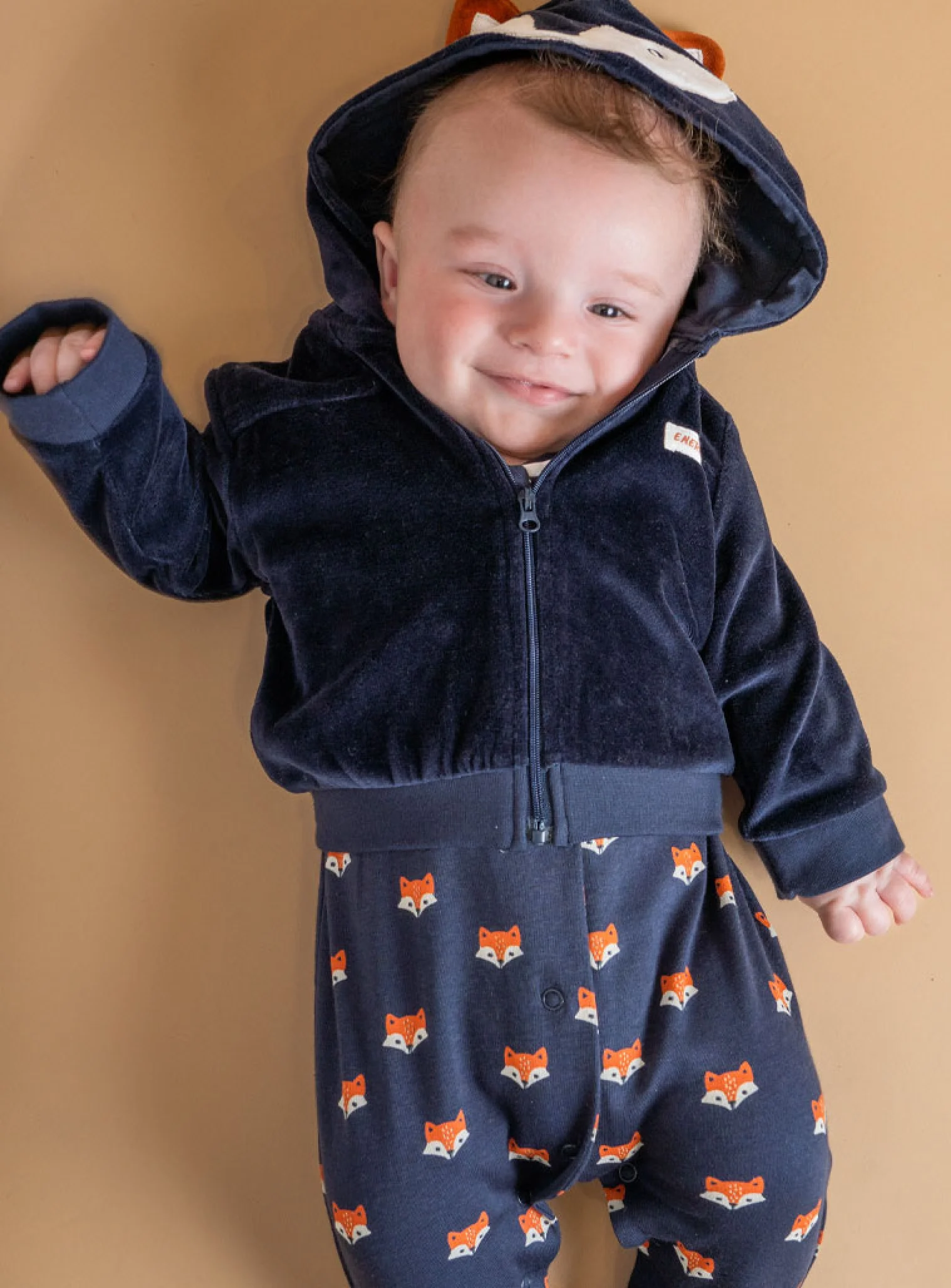 Βρεφικό εμπριμέ φορμάκι